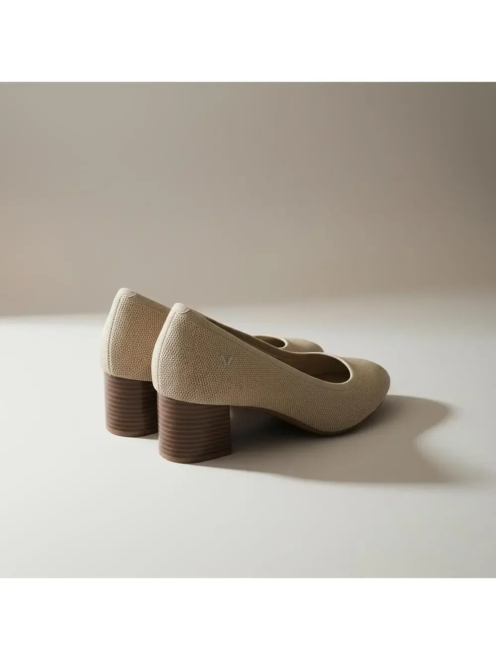 VIVAIA Nude Knit Block Heel Pumps EU 37.5/ US 7/7.5 NWOT Sustainable Comfort - Picture 3 of 9